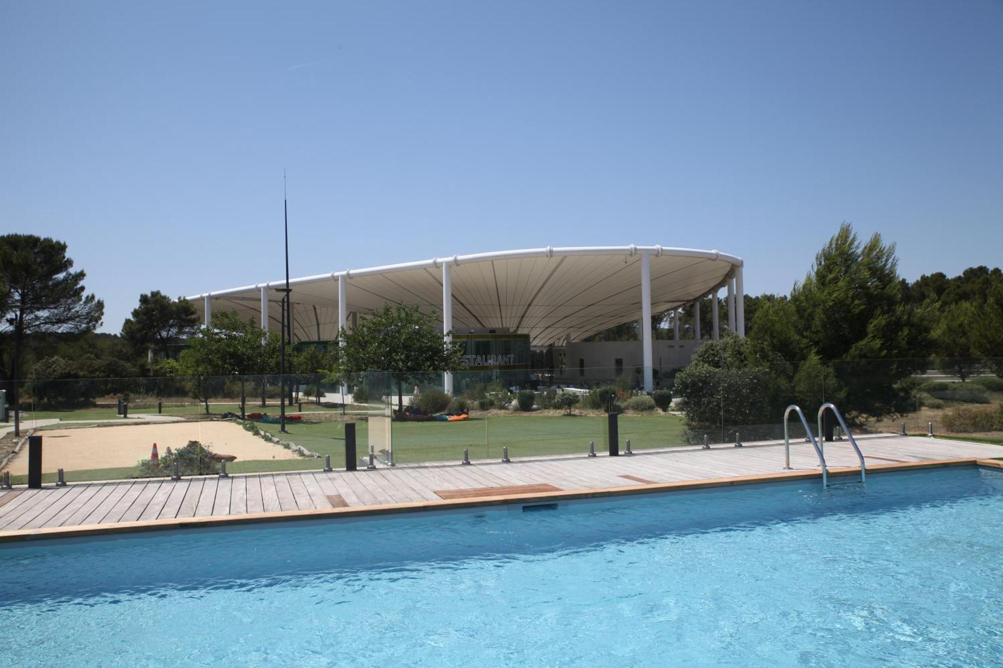 Thecamp Hotel & Lodges - Aix En Provence Aix-en-Provence Exterior photo